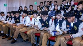 Estudiantes del IJA reciben charla sobre Alfabetización Constitucional