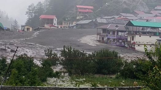 Muertos y decenas de desaparecidos por avalancha súbita en el Himalaya indio