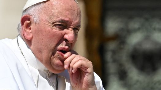 Papa Francisco resultó exitoso tras operación abdominal&nbsp;
