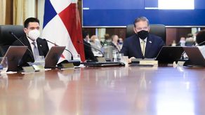 Consejo de Gabinete aprueba contratación para suministro de comida a migrantes por $4.9 millones