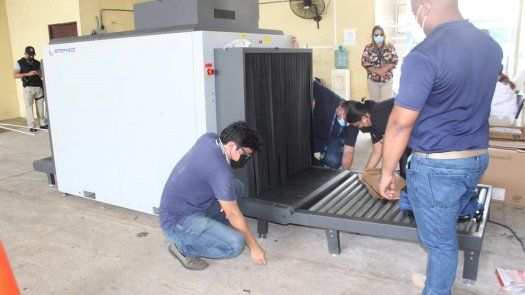 Aduanas instala escáner en puesto de control de Guabalá