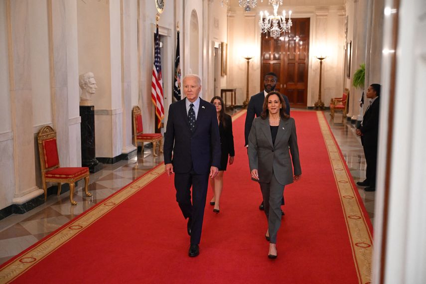 Biden y Harris piden paz en Oriente Medio en aniversario del ataque de Hamás