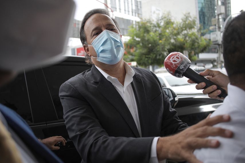 Juan Carlos Varela desmiente a Cortizo sobre obras