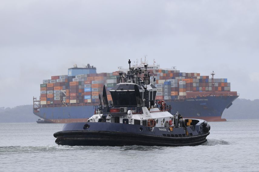 Canal de Panamá promete reducir las emisiones contaminantes