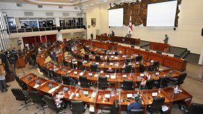 Pese a veto de Cortizo