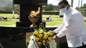 Honran a héroes de la Fuerza Pública