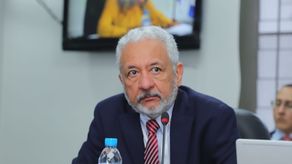 Canal de Panamá: No hay cambios en peajes para buques militares de EE.UU.