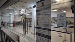 Alcaldía de Panamá inicia entrega de calcomanías de noviembre 2023