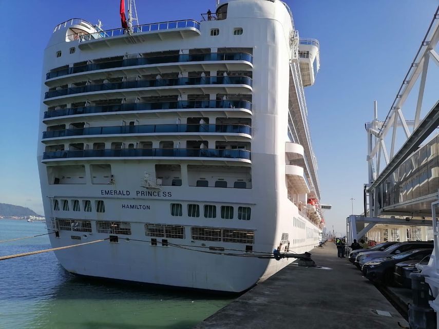 Terminal de Cruceros de Panamá recibe al Emerald Princess