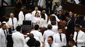 Miguel Antonio Bernal critica conformación de la Asamblea: No han aprendido nada