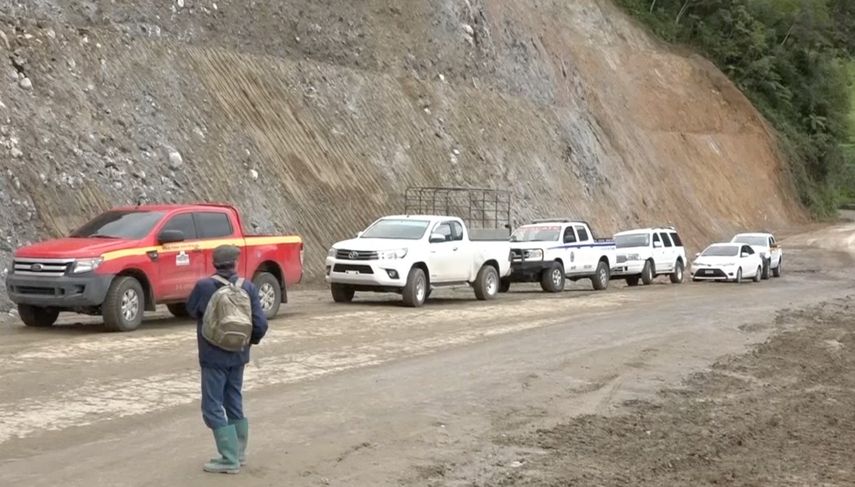 Camino hacia Renacimiento, las vías se mantienen en cierre por construcción
