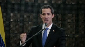 Mayoría opositora del Parlamento venezolano ratifica a Guaidó