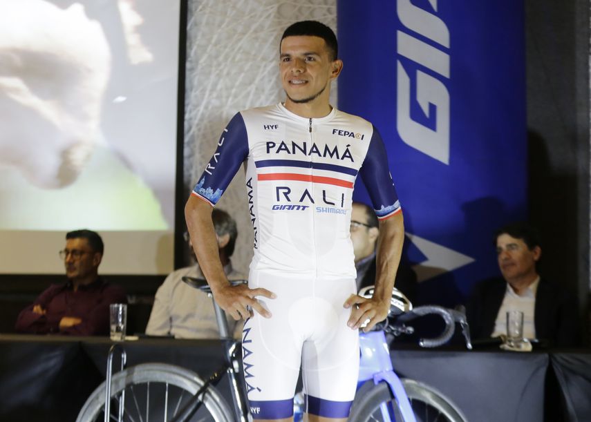 Ciclista Franklin Archibold, quinto deportista panameño clasificado a París 2024