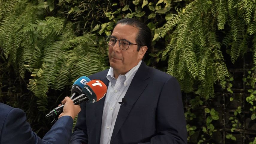 El día de ayer el expresidente Martín Torrijos Espino ha sido notificado de manera oficial por parte del fiscal delegado del Partido Revolucionario Democrático (PRD), de la denuncia presentada por un miembro del colectivo, solicitando la expulsión del partido. El día de ayer el expresidente Martín Torrijos Espino ha sido notificado de manera oficial por parte del fiscal delegado del Partido Revolucionario Democrático (PRD), de la denuncia presentada por un miembro del colectivo, solicitando la expulsión del partido.