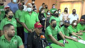 Juan De Dios Camaño, secretario general de Aechi, informó que las protestas se dan por el incumplimiento de los acuerdos en cuanto al 5.5% de inversión en educación en base al producto interno bruto del país.