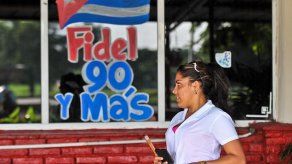 El líder cubano Fidel Castro cumple 90 años evocando enemistad con EE.UU.