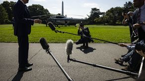 Biden anuncia ayuda de $612 millones para Florida por fenómenos naturales