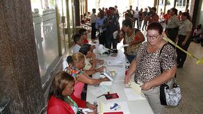 Alcaldía de Panamá abre convocatoria para ventas navideñas en parques y desfile