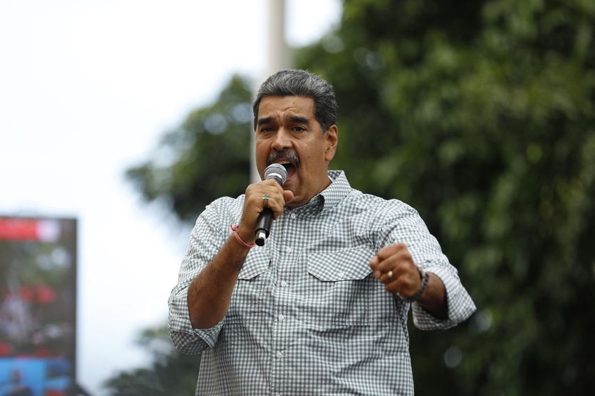 Maduro llama "basura" a Milei y lo acusa de quitar "todo el presupuesto" a universidades. Maduro llama "basura" a Milei y lo acusa de quitar "todo el presupuesto" a universidades.