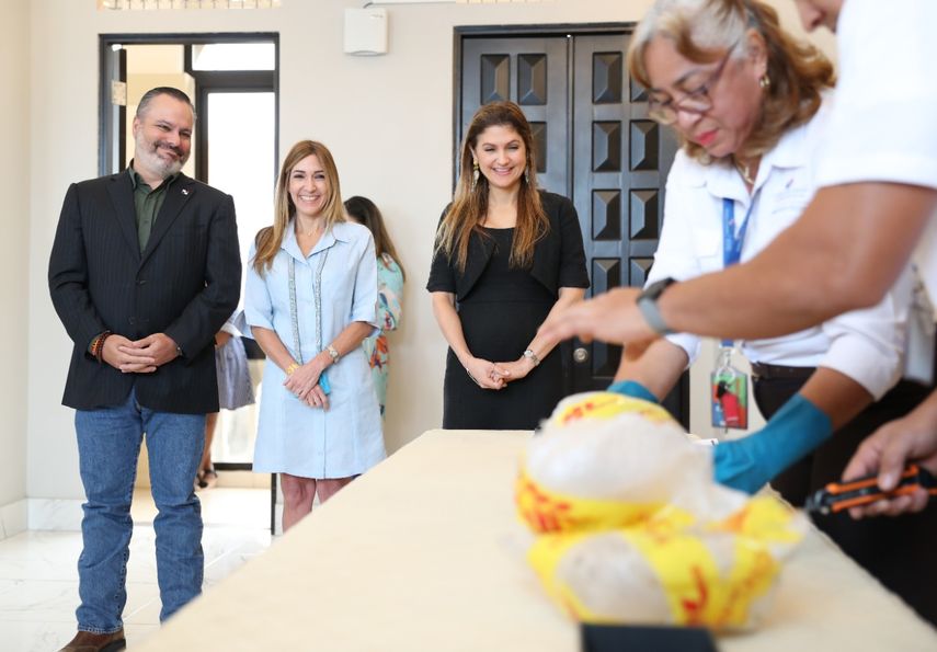 Cancillería de la República de Panamá. Foto tomada de: @ErikaMouynes