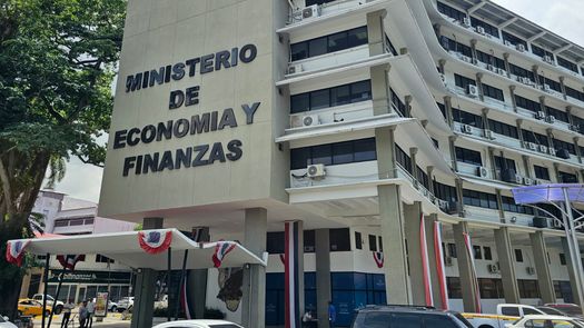 Ingresos corrientes de Panamá crecen el 11,6 % en el primer semestre de 2025