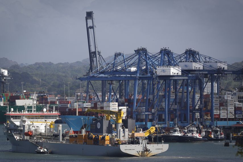 Contraloría presenta dos demandas contra contratos de Panama Ports lesivos al Estado