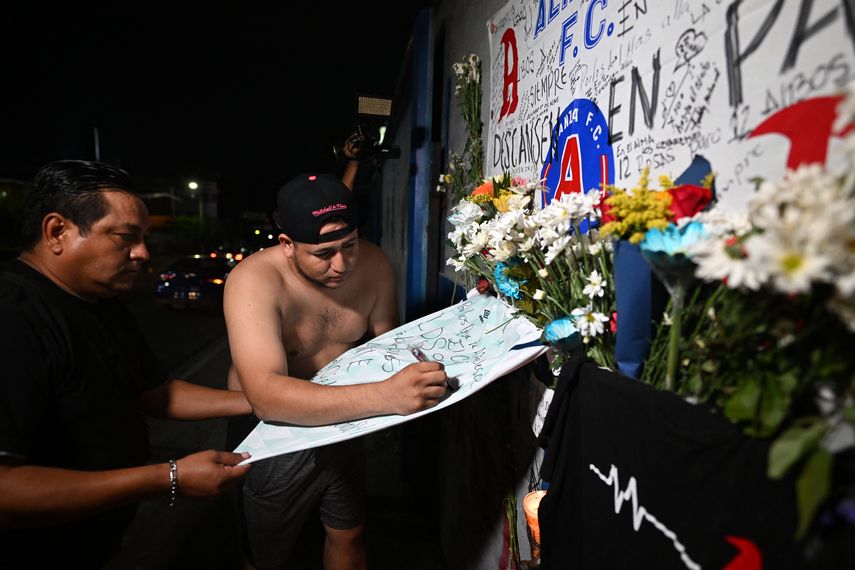 El Salvador: Investigan conducta criminal por estampida