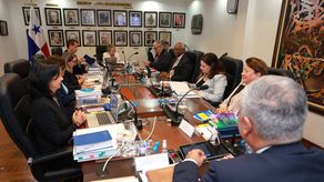 Duras críticas a magistrados de la CSJ por subirse el sueldo un 66% en plena crisis