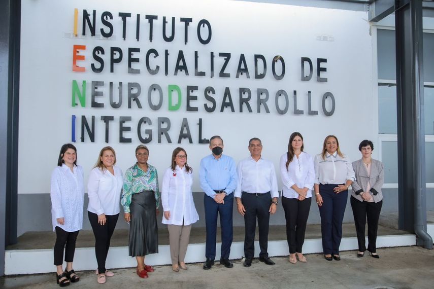 El presidente de la República, Laurentino Nito Cortizo, en sus actividades 811 y 812 participó hoy en la apertura oficial del Instituto Especializado de Neurodesarrollo Integral (IENDI) para la atención temprana de la primera infancia en riesgo del neurodesarrollo y sancionó la Ley que crea el Sistema Nacional de Cuidados de Panamá. El presidente de la República, Laurentino Nito Cortizo, en sus actividades 811 y 812 participó hoy en la apertura oficial del Instituto Especializado de Neurodesarrollo Integral (IENDI) para la atención temprana de la primera infancia en riesgo del neurodesarrollo y sancionó la Ley que crea el Sistema Nacional de Cuidados de Panamá.