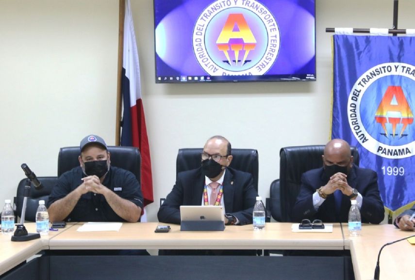 Combustible: Transportistas piden congelar precios