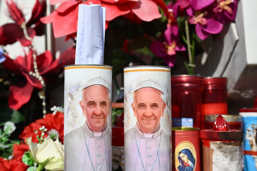 El papa Francisco pasó una nueva noche El papa Francisco pasó una nueva noche