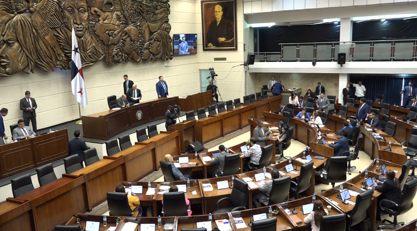 La propuesta de ley sobre los abogados fue aprobada por insistencia.