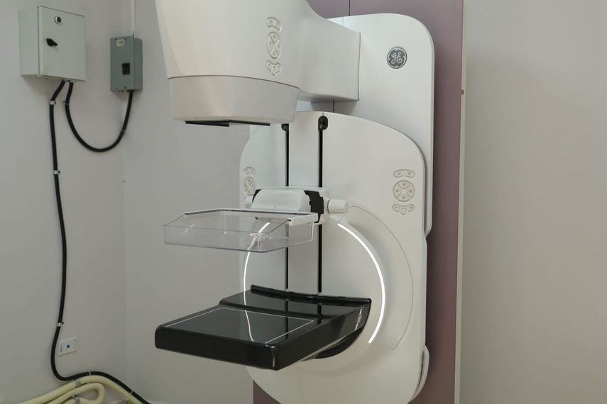 Hospital San Miguel Arcángel con nuevo equipo de mamografía