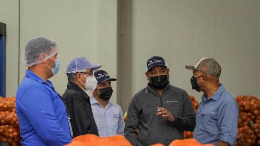 IMA coordina entregas con productores de frijoles y cebolla en Volcán y David
