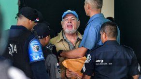 Tribunal de Juicio rechaza por improcedente solicitud de defensa de Martinelli