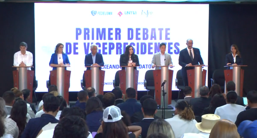 Los candidatos a vicepresidentes de la República de Panamá enfocan sus propuestas en sectores como salud, educación y economía en su primer debate. Los candidatos a vicepresidentes de la República de Panamá enfocan sus propuestas en sectores como salud, educación y economía en su primer debate.