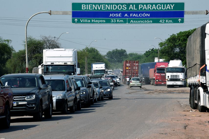 Paraguay exigirá dos dosis de vacuna para ingresar al país