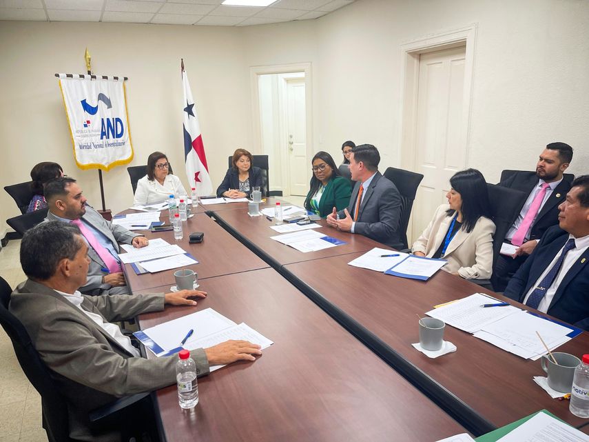 Autoridad de Descentralización aprueba 39 proyectos con una inversión de más de $2 millones