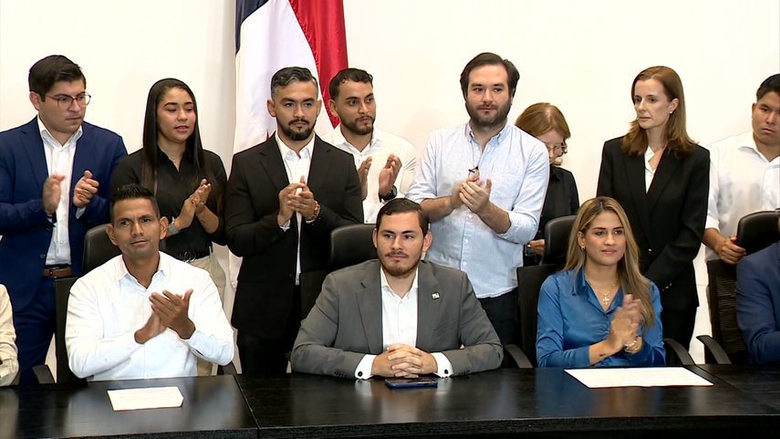 Coalición Vamos escoge jefe y subjefe de su bancada en la Asamblea