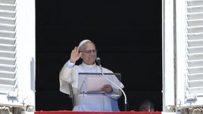 El papa pide terminar con pandemia de armas que mata a niños en crímenes y conflictos