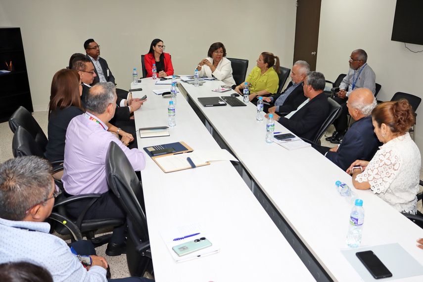 MEF fortalece integración de perspectivas regionales en el Plan Estratégico de Gobierno