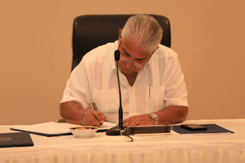 Mulino sanciona la Ley 468 que establece nuevo régimen de interés preferencial