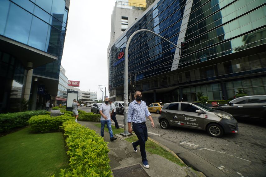 El aumento en las tasas de interés que vive actualmente el mundo, ya reflejó sus primeros efectos en Panamá. Expertos aseguran que el incremento es potestad de cada banco.