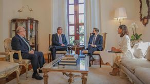 Presidente Cortizo recibe a Bernardo Arévalo