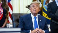 El presidente de EE.UU., Donald Trump, acusó este miércoles a Irán de hablar mucho y hacer poco e insistió en que su país mantiene un control total sobre el estrecho de Ormuz pese a lo dicho por Teherán, e incluso sugirió que Washington podría optar por gobernar el paso marítimo de manera permanente.&nbsp;