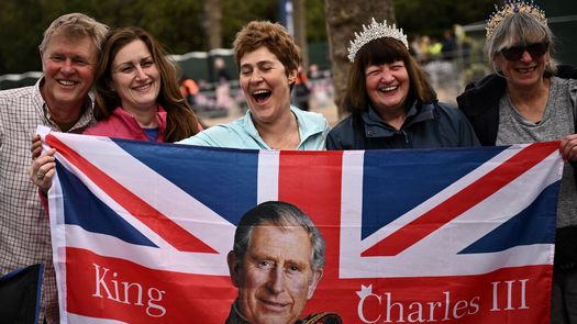 Expectación y protestas ante la primera coronación de un rey británico en 70 años