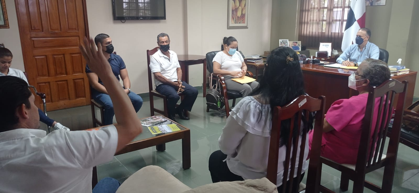 Este grupo de personas llegaron hasta la Casa de Gobierno en Chiriquí y solicitaron ser escuchados.