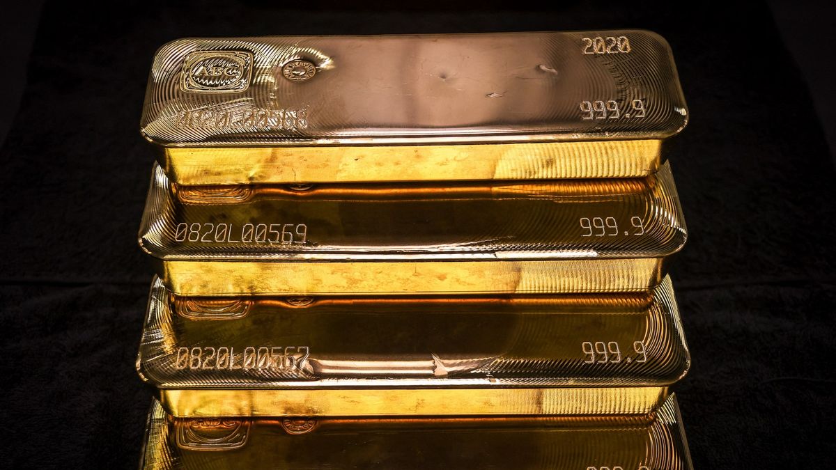 El oro pierde atractivo frente al dólar en medio de incertidumbre económica El oro pierde atractivo frente al dólar en medio de incertidumbre económica