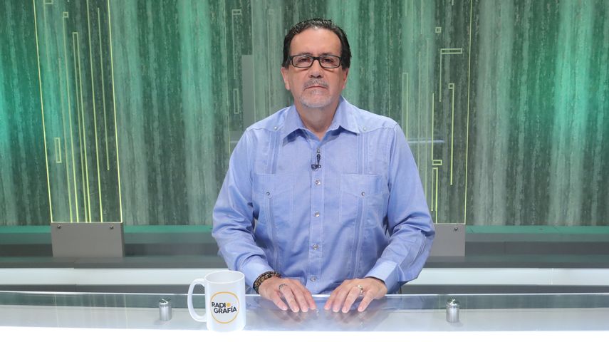 Julio Linares: licencia de diputados para litigar no es un cheque en blanco