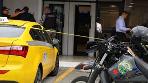 Policía Nacional y el Ministerio Público inician las investigaciones tras robo en Banco General